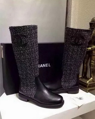 CHANEL Knee-high boots Lined with fur Women--020